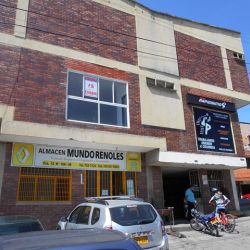 LOCAL COMERCIAL