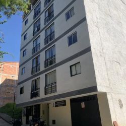 APARTAMENTO EN LUIS CARLOS GALAN